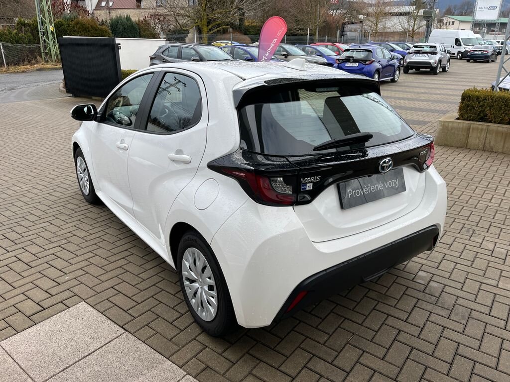 Toyota Yaris Hatchback 1,5 l 68 kw