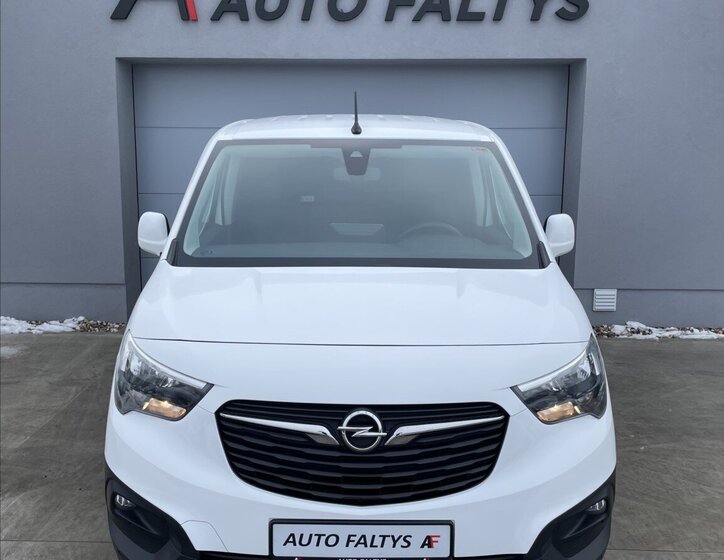 Opel Combo Skříň 1,5 l 96 kw