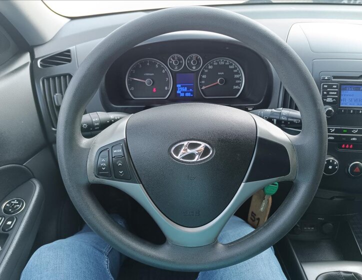 Hyundai i30 Hatchback 1,4 l 80 kw