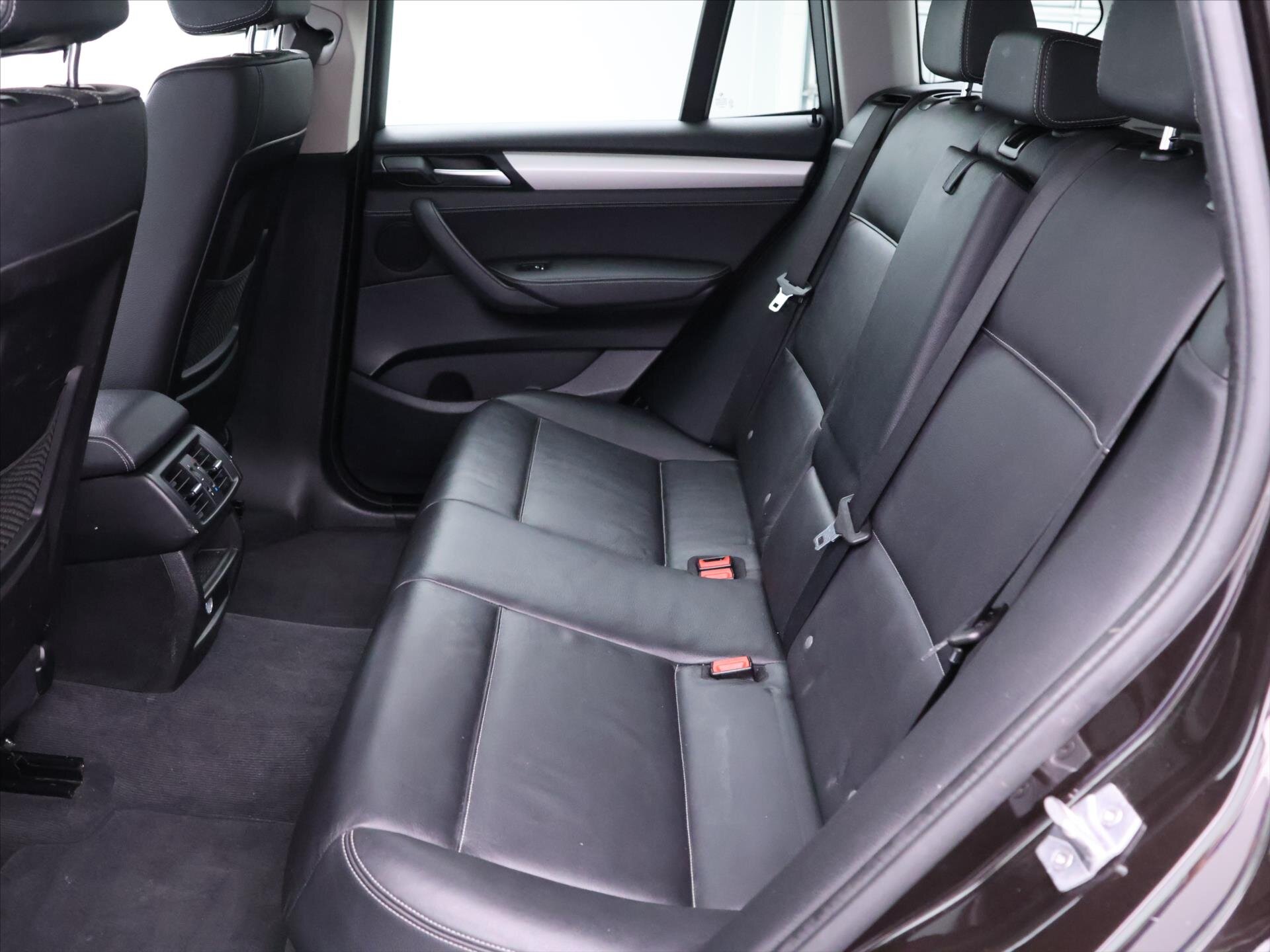 BMW X3 SUV 2,0 l 140 kw