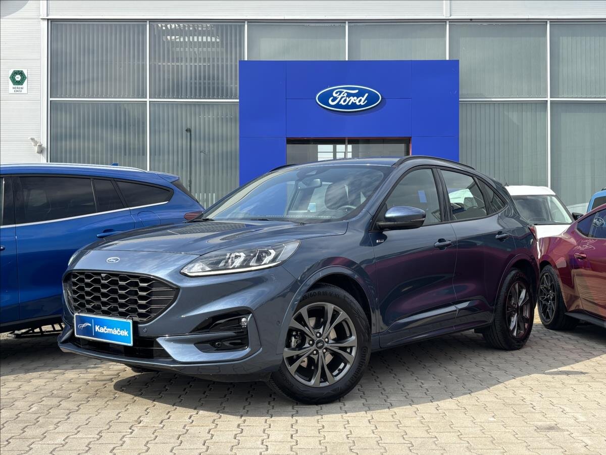 Ford Kuga SUV / Terénní 1,5 l 110 kw