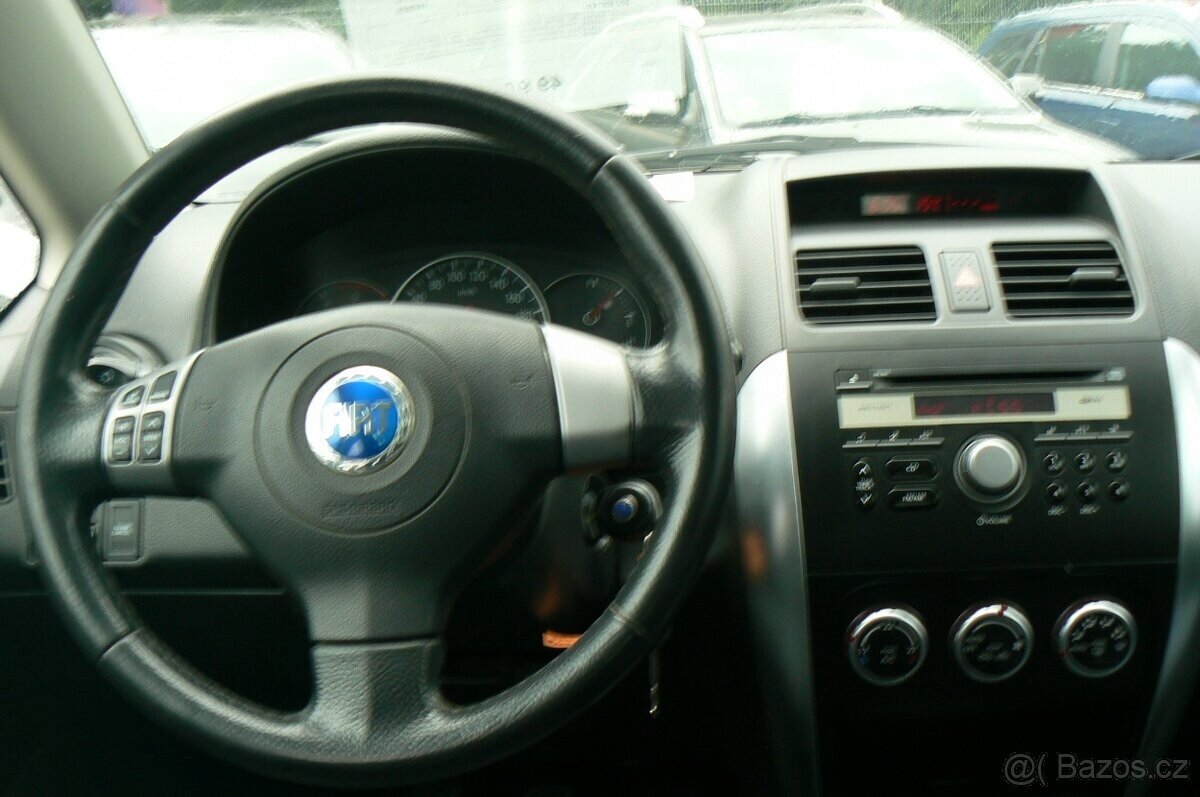 Fiat Sedici Hatchback 1,9 l 88 kw