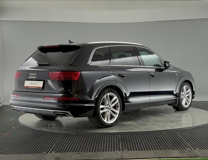 Audi Q7 SUV / Terénní 3,0 l 200 kw