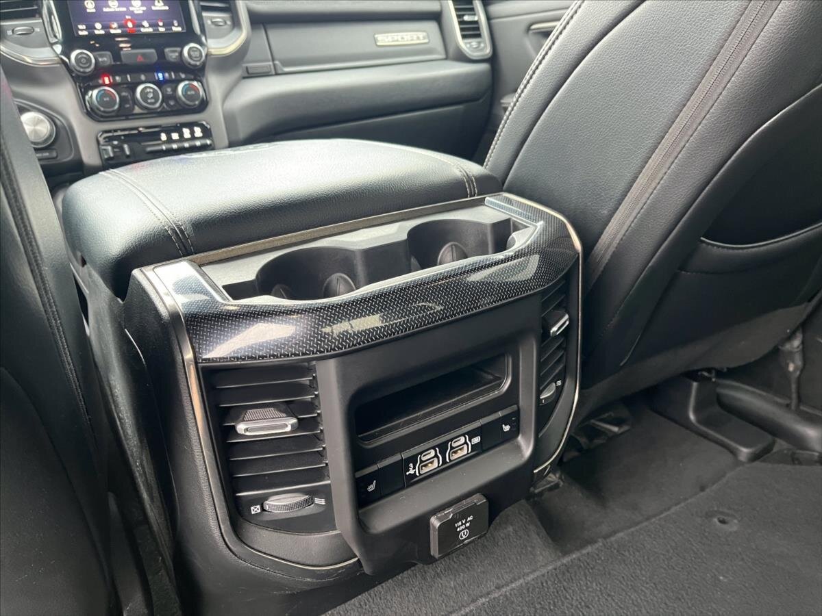 Dodge RAM 1500 Pick-up 5,7 l 291 kw