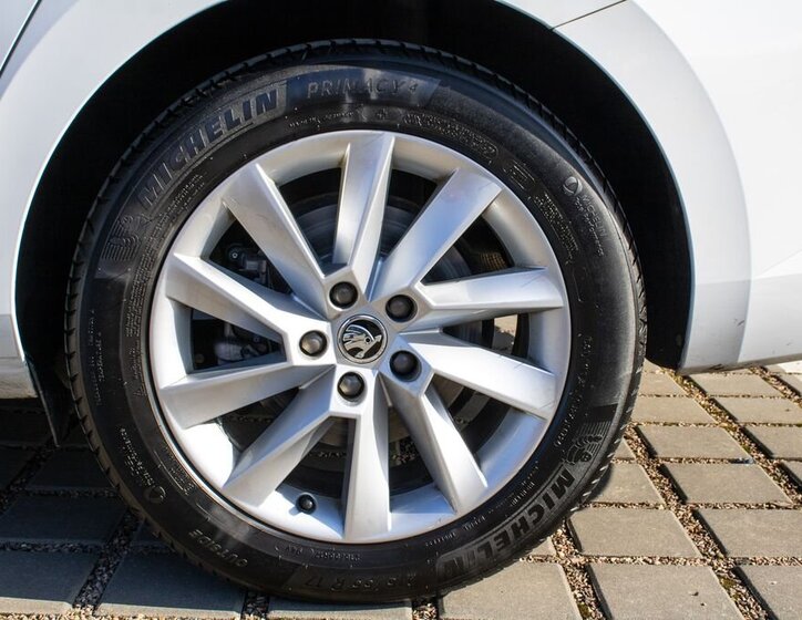 Škoda Superb Kombi 0,0 115 kw