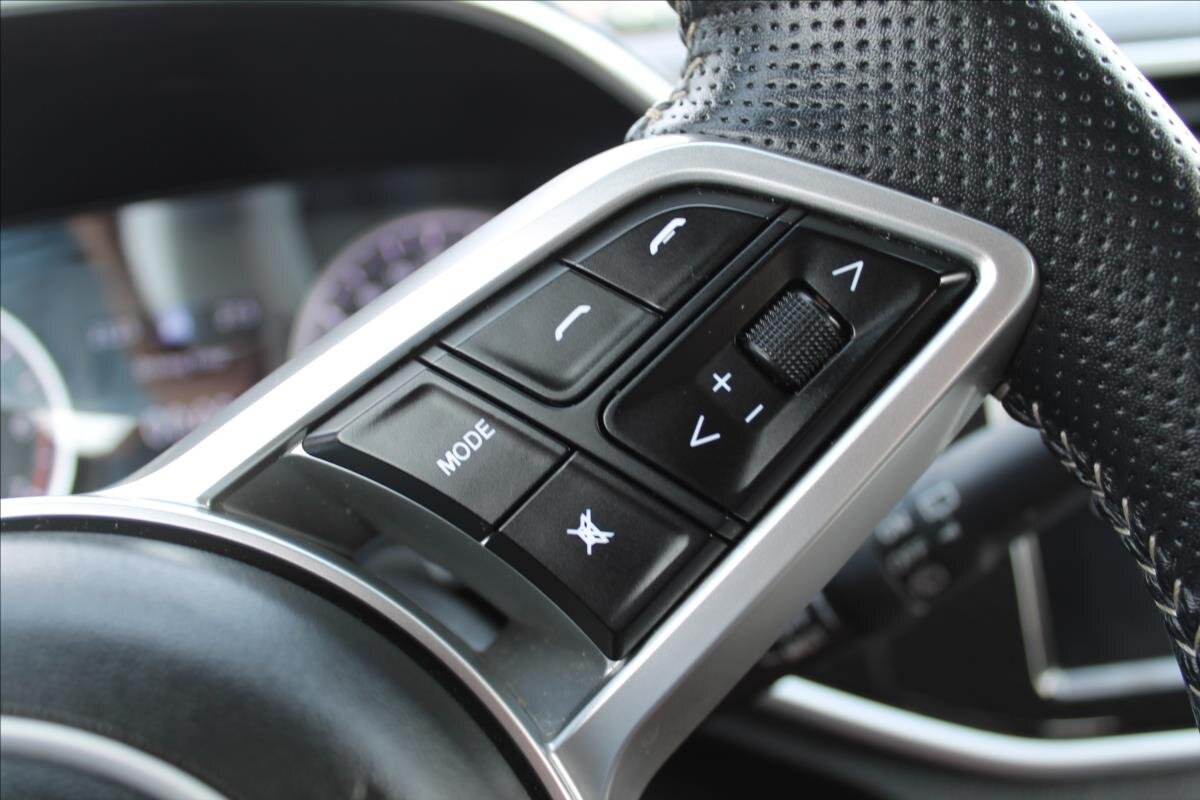 Dongfeng Fengon 5 SUV 1,5 l 101 kw