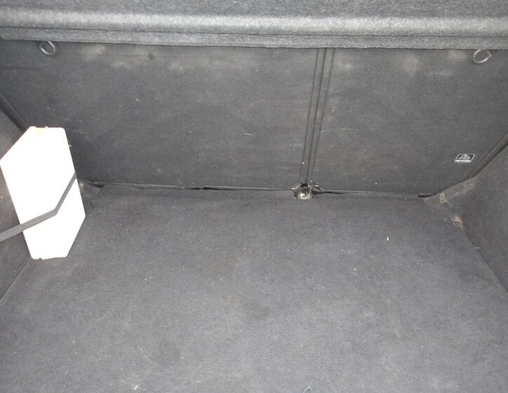 Peugeot 308 Hatchback 1,4 l 70 kw