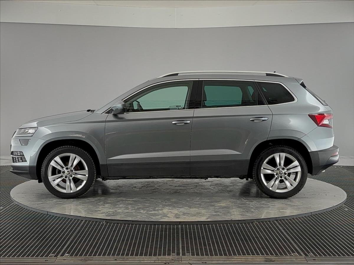 Škoda Karoq SUV / Terénní 1,5 l 110 kw