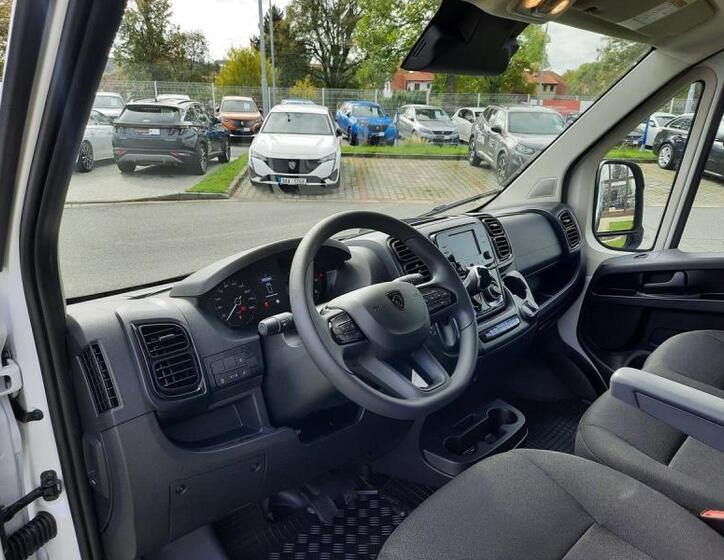 Peugeot Boxer 13