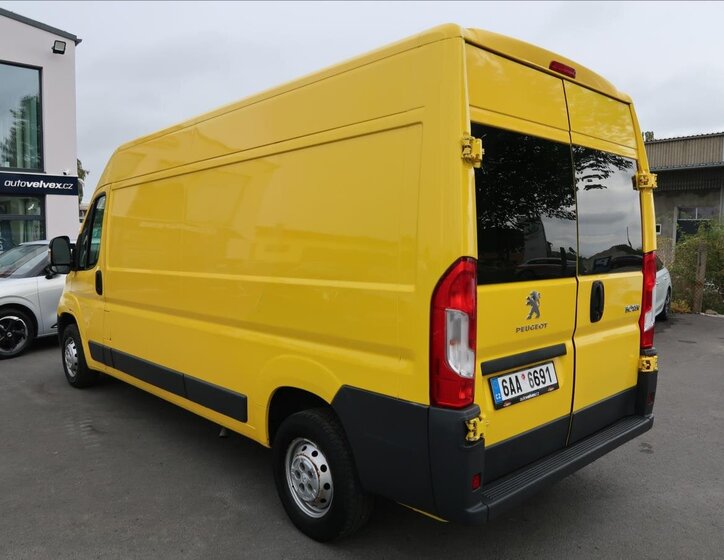 Peugeot Boxer 4