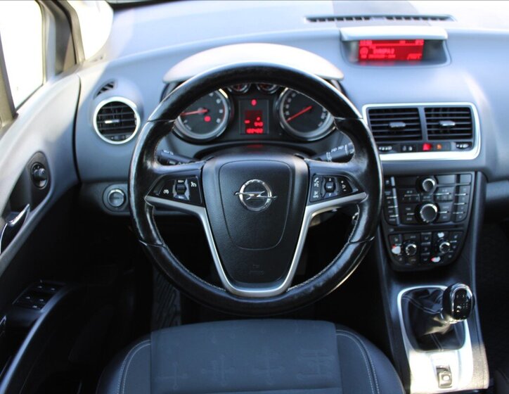 Opel Meriva 10