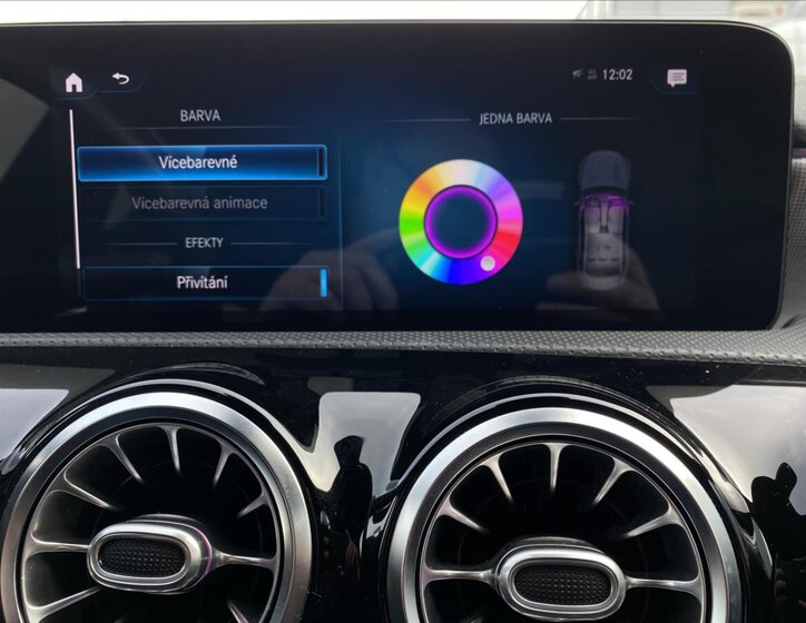 Mercedes-Benz CLA Kupé 1,3 l 118 kw