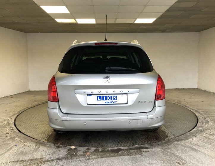 Peugeot 308 Kombi 1,6 l 88 kw