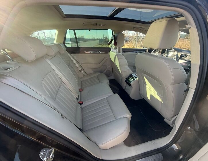 Škoda Superb Kombi 2,0 l 140 kw