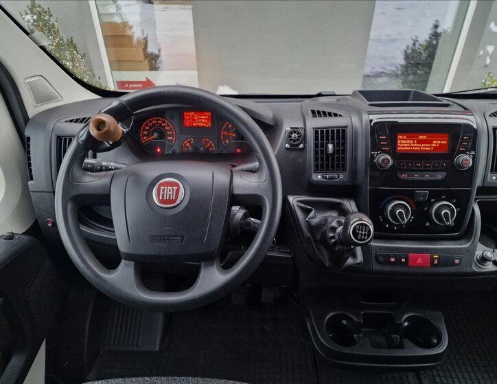 Fiat Ducato Skříň 3,0 l 100 kw