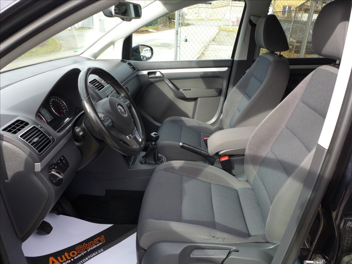 Volkswagen Touran Kombi 1,4 l 103 kw