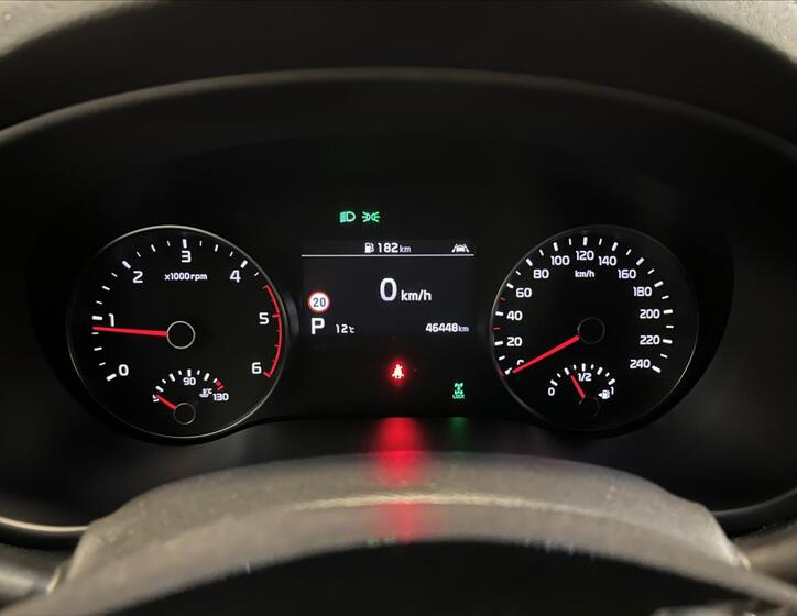 KIA Sportage 12