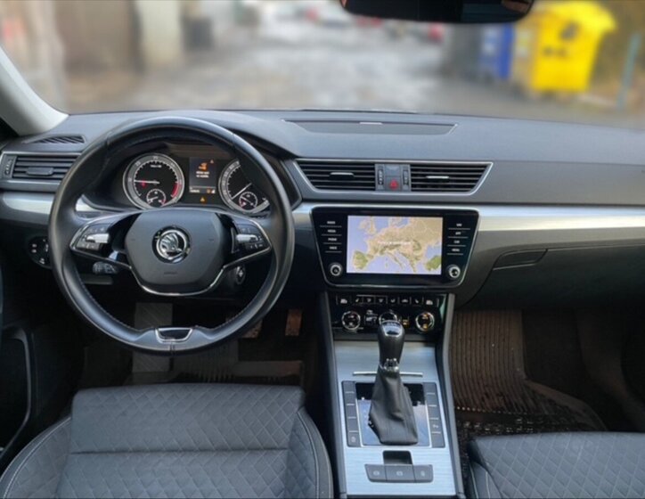 Škoda Superb Liftback 2,0 l 110 kw