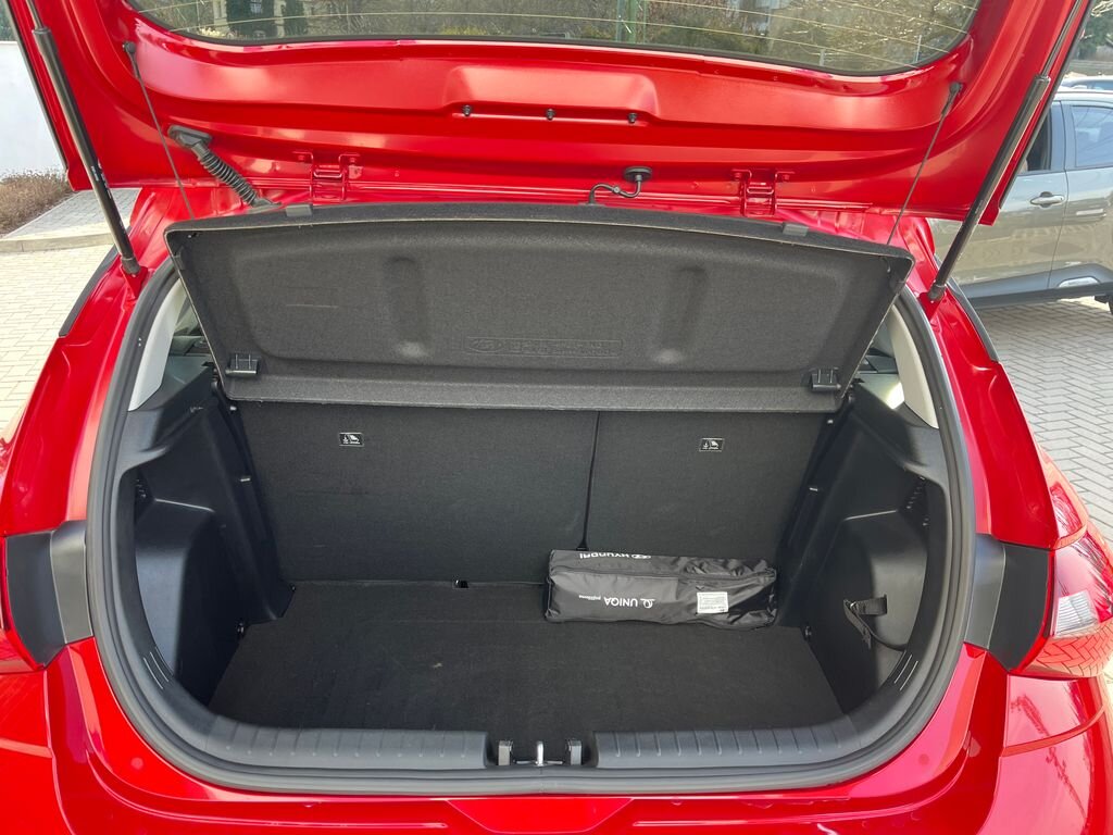 Hyundai i20 Hatchback 1,2 l 57 kw