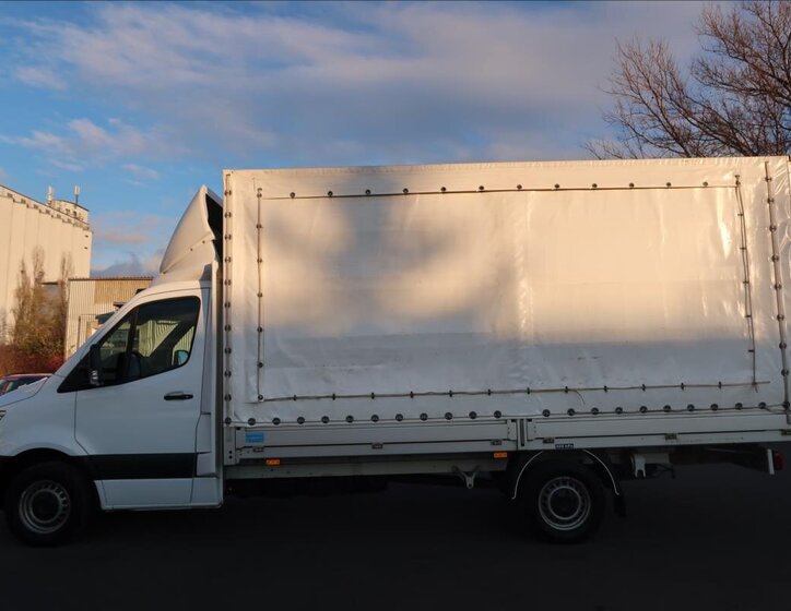 Mercedes-Benz Sprinter 6