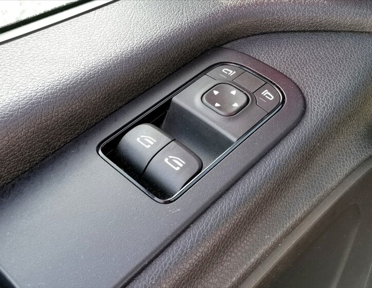 Mercedes-Benz Sprinter 16