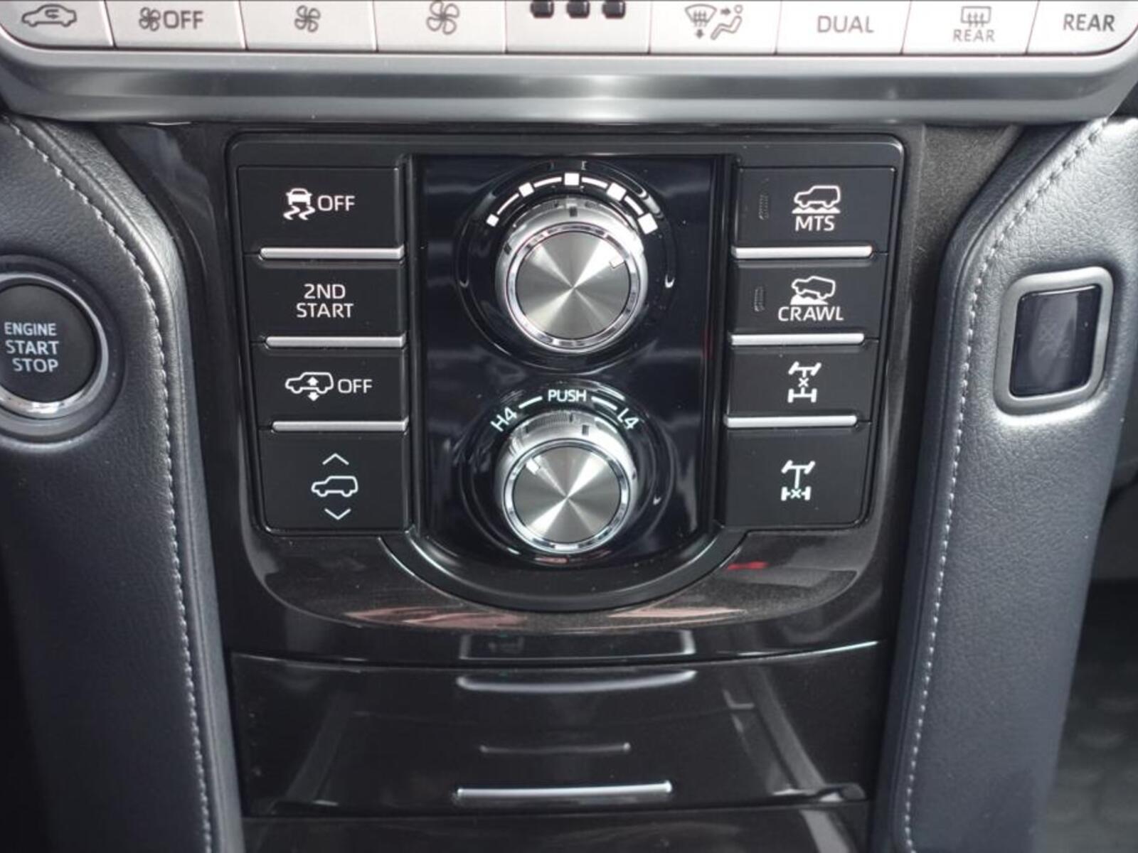 Toyota Land Cruiser 22