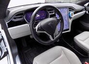 Tesla Model S 14