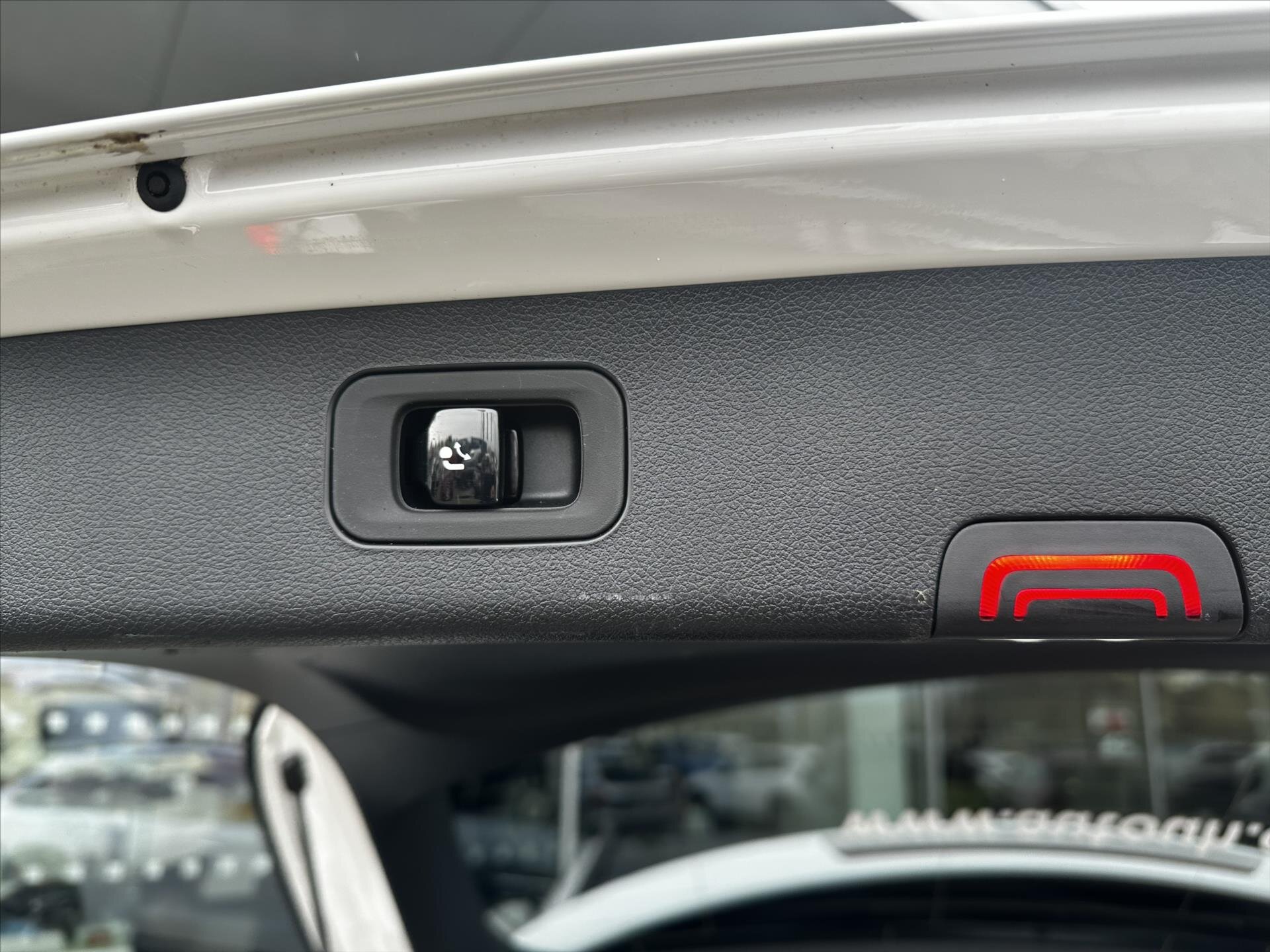 Mercedes-Benz Třídy E Kombi 3,0 l 270 kw