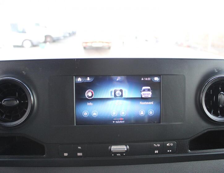 Mercedes-Benz Sprinter 18