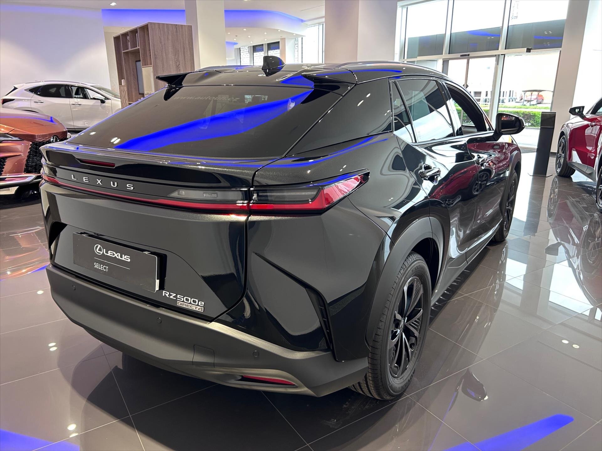 Lexus Ostatní SUV / Terénní 0,0 280 kw