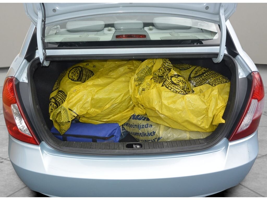 Hyundai Accent Hatchback 1,5 l 81 kw