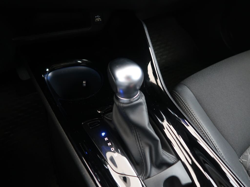 Toyota C-HR SUV / Terénní 1,8 l 72 kw