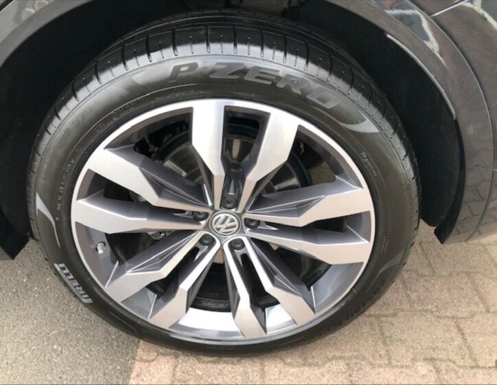 Volkswagen Touareg Kombi 3,0 l 210 kw