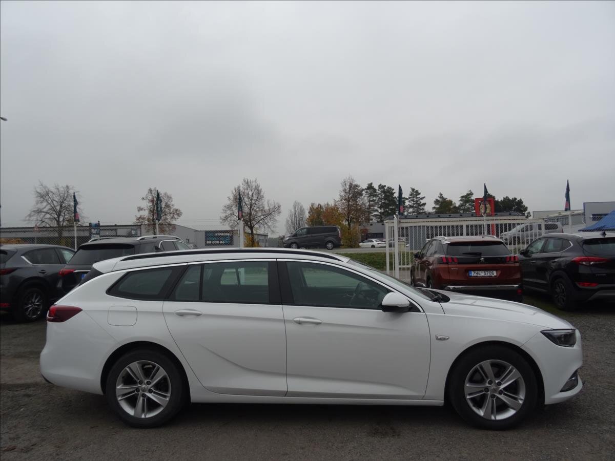 Opel Insignia Kombi 2,0 l 125 kw