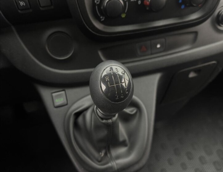 Opel Vivaro Skříň 1,6 l 89 kw