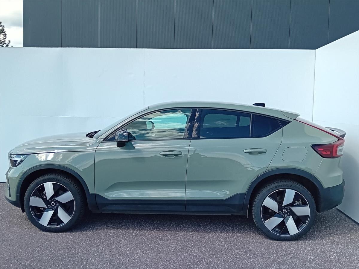 Volvo C40 Hatchback 0,0 300 kw