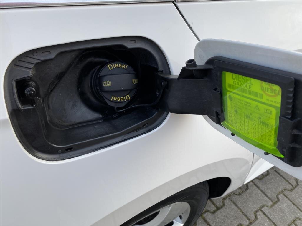 Škoda Superb Kombi 2,0 l 110 kw