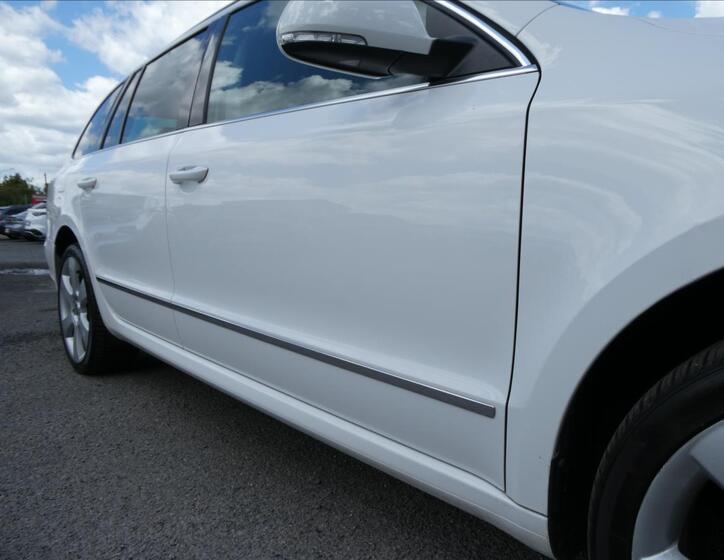 Škoda Superb 14
