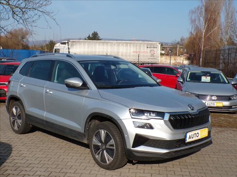 Škoda Karoq Kombi 1,5 l 110 kw