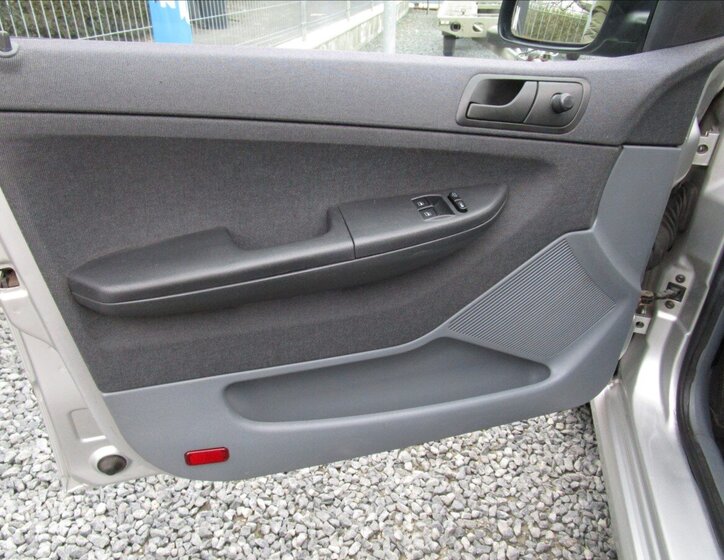 Škoda Fabia Hatchback 1,4 l 50 kw