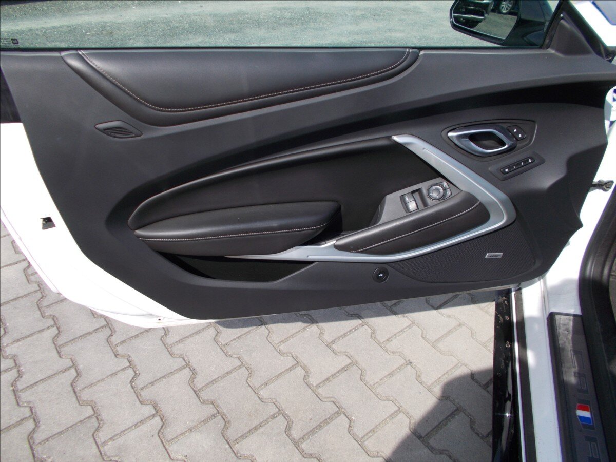 Chevrolet Camaro Kupé 6,2 l 339 kw