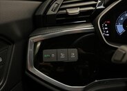 Audi Q3 SUV / Terénní 1,5 l 110 kw