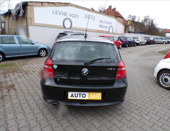 BMW Řada 1 Kombi 2,0 l 100 kw