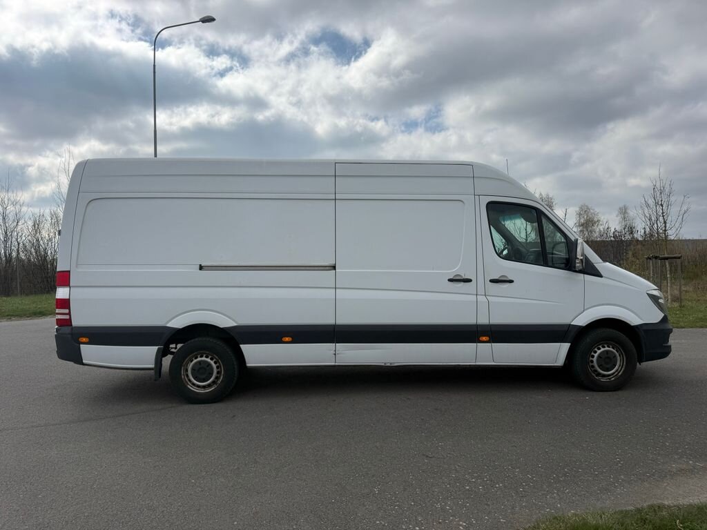 Mercedes-Benz Sprinter Skříň 3,0 l 140 kw