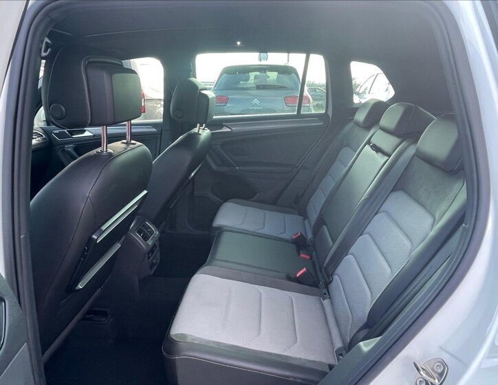 Volkswagen Tiguan 14