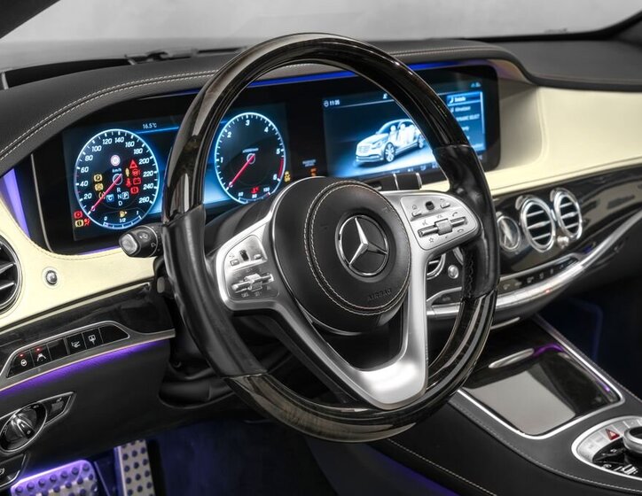 Mercedes-Benz Třídy S 14