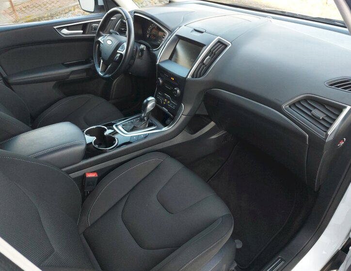 Ford S-MAX Ostatní 2,0 l 132 kw