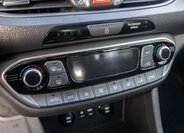 Hyundai i30 Kombi 1,6 l 85 kw