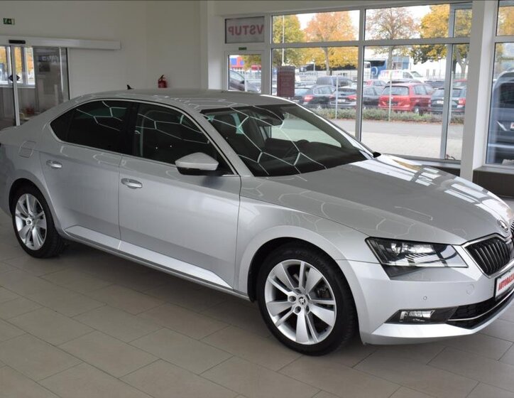 Škoda Superb Sedan 2,0 l 110 kw