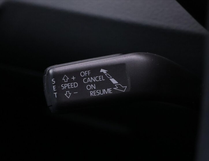 Volkswagen Passat Kombi 1,6 l 77 kw